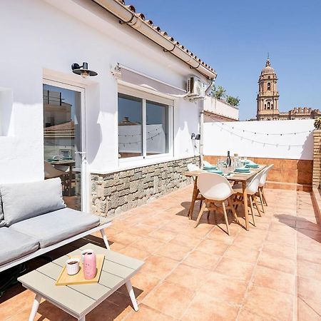 Homey Apt- Atico Con Vistas A La Catedral Malaga Exterior photo